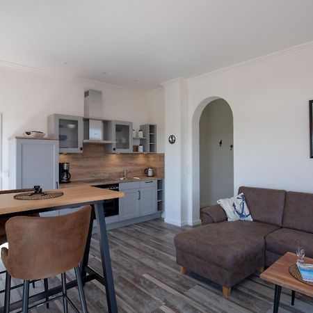 Appartamento Ankerplatz Ueber Dem Hafen-Pub Pellworm Esterno foto